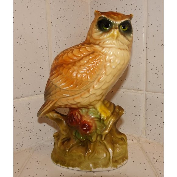 Vintage Ceramic Great Horned Owl Figurine 1960s collectible kitsch retro - Picture 2 of 12
